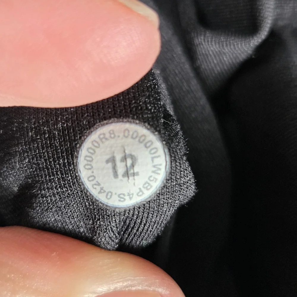 Lululemon Black High Rise Leggings Women's Size 12 Yoga Athletic Pants
